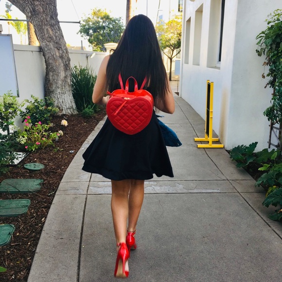 B. Smart Black Red Floral Party Graduation dress 1 - Picture 4 of 7